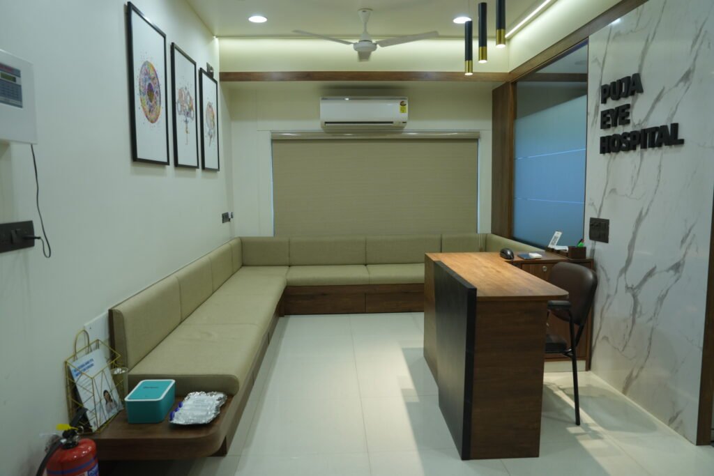 Glaucoma specialist doctor